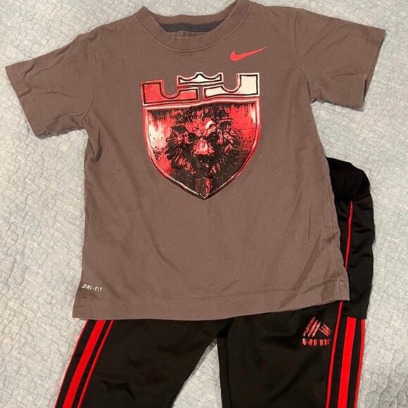 Boys Size 4 Nike & RBX Clothing Bundle - Picture 3 of 8